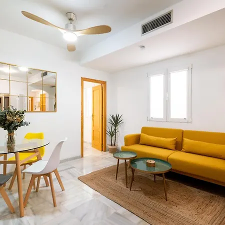 Con Garaje, Centro De Apartamento *